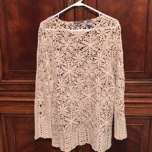 Crotchet long sleeve top